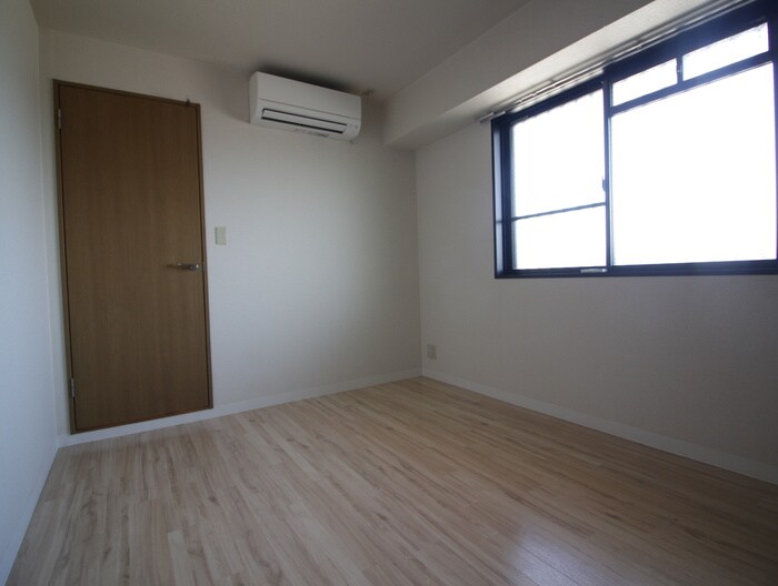 物件内観写真14　(居室)