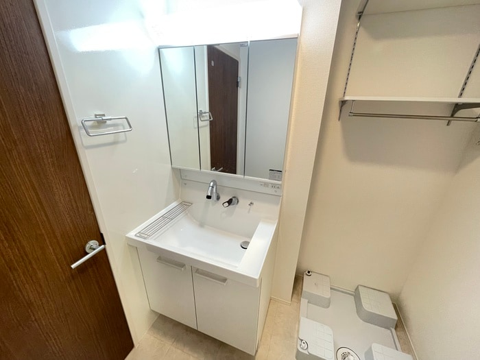 物件内観写真11　(洗面)