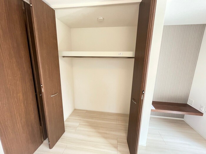 物件内観写真13　(収納)