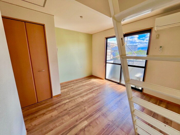 物件内観写真10　(居室)