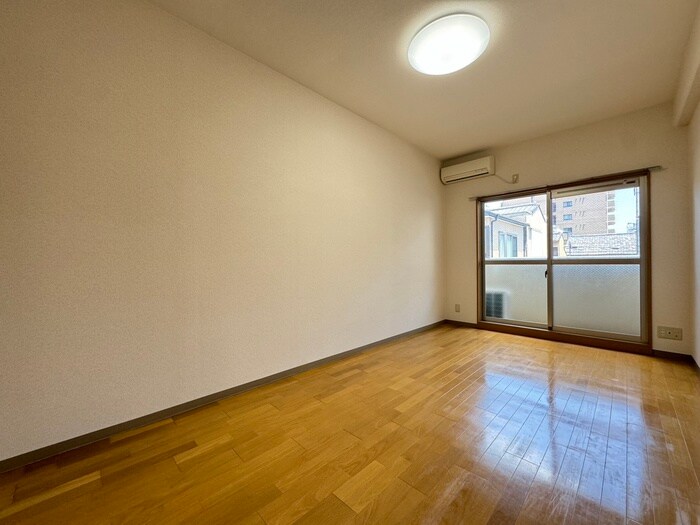 物件内観写真19　(居室)