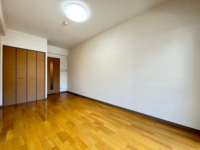 物件内観写真21　(居室)