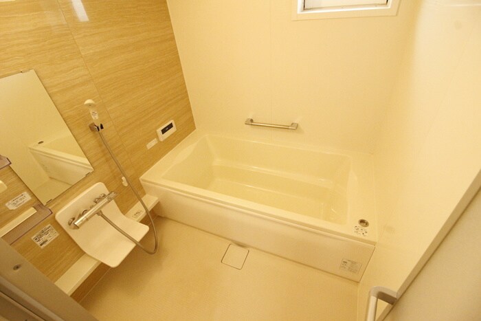 物件内観写真8　(バス／シャワールーム等)