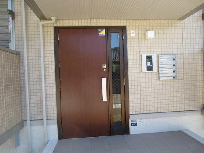 物件外観写真6　(建物設備)