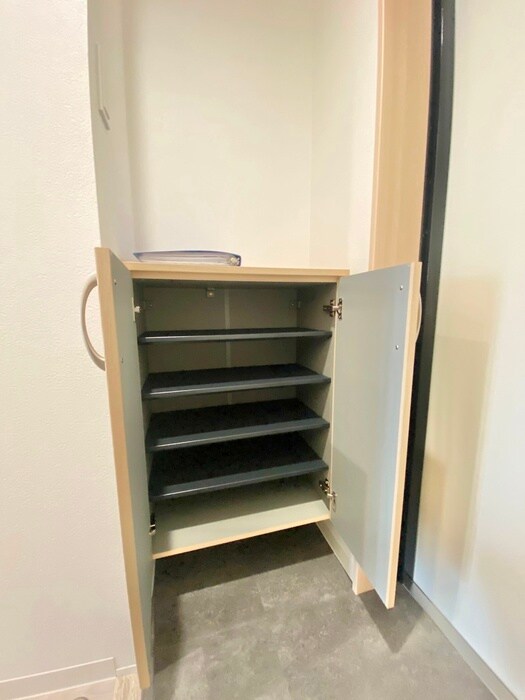 物件内観写真19　(靴箱)