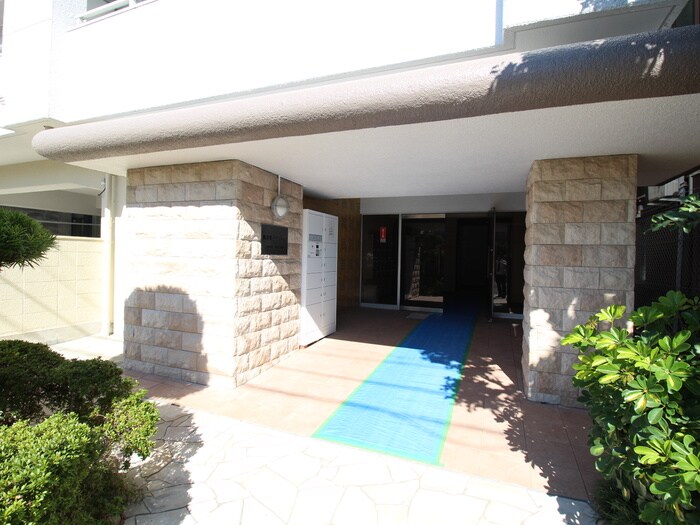 物件外観写真6　(建物設備)