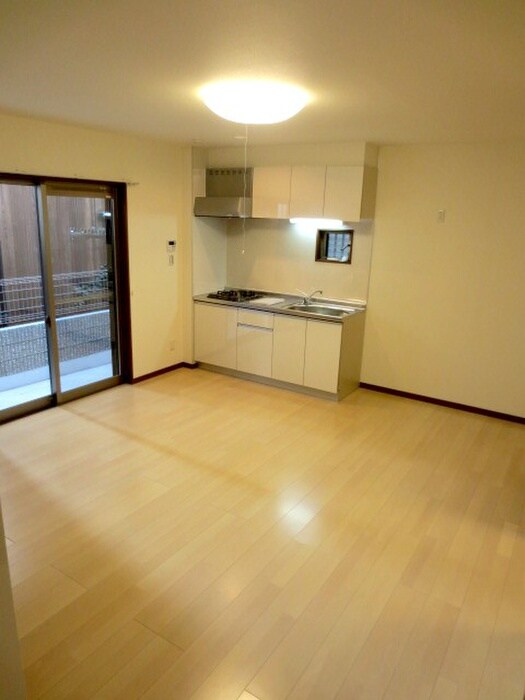 物件内観写真8　(居室)