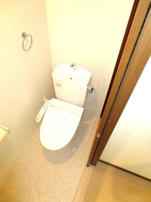 物件内観写真13　(トイレ)