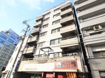 リアライズ中之島の外観写真