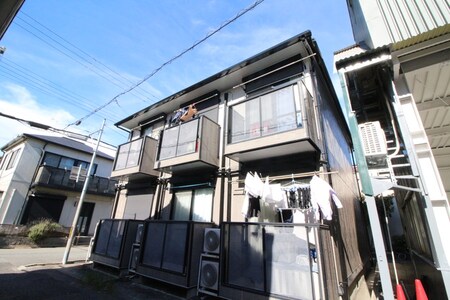 西之町ハイツ外観写真