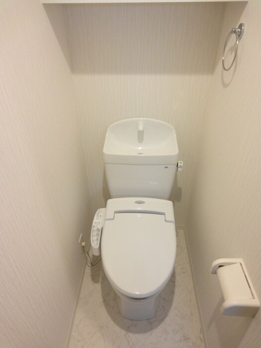 物件内観写真10　(トイレ)