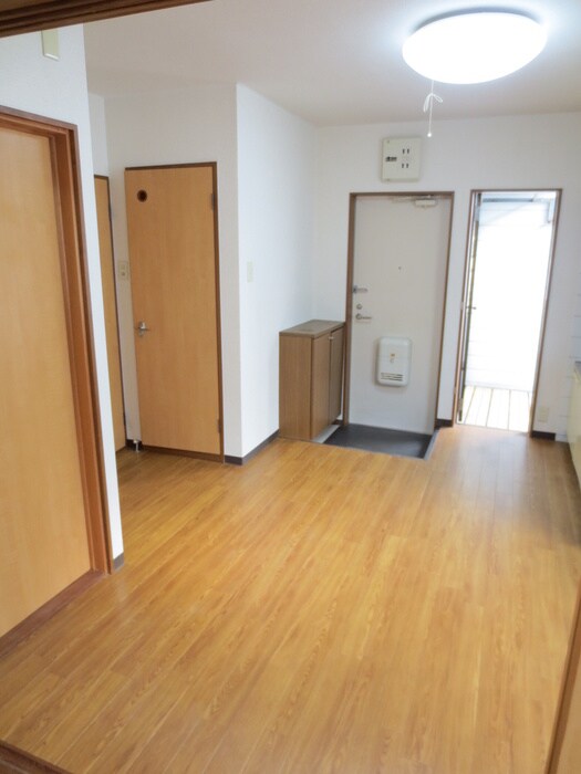 物件内観写真9　(居室)