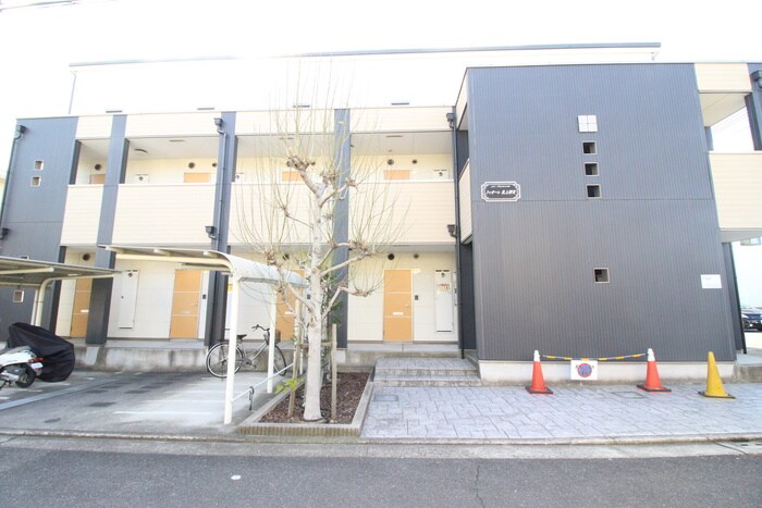 物件外観写真2　(外観写真)