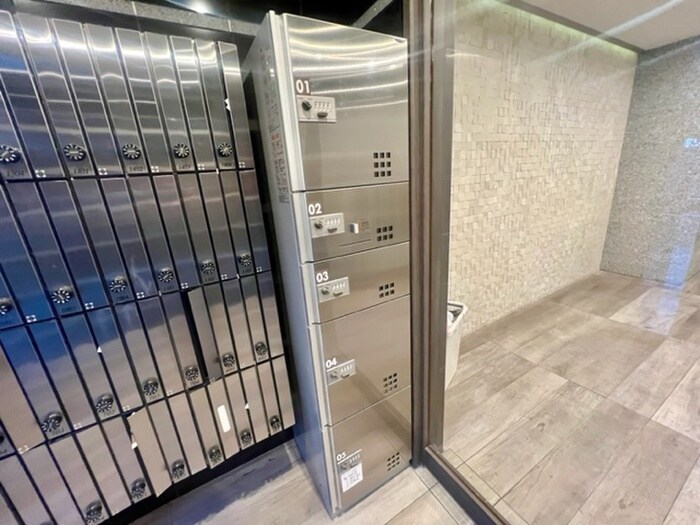 物件外観写真4　(建物設備)