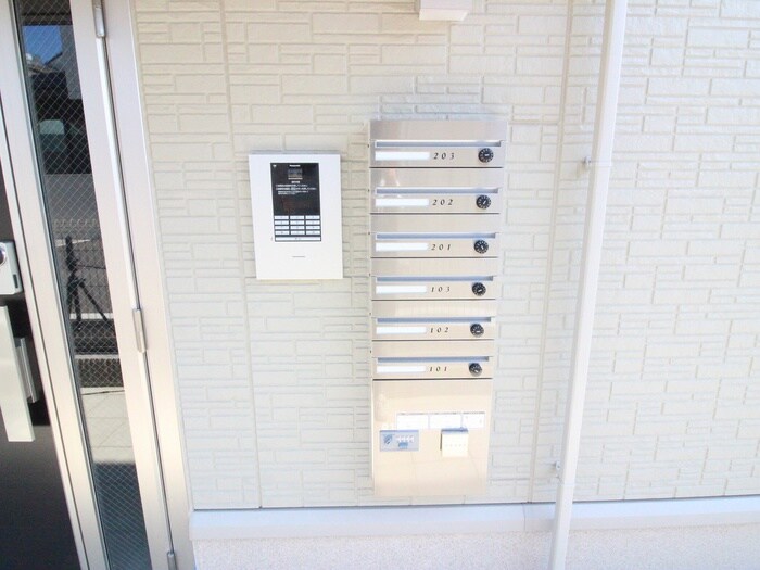 物件外観写真2　(建物設備)