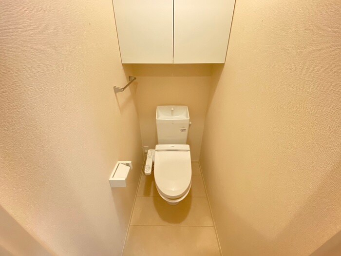 物件内観写真12　(トイレ)