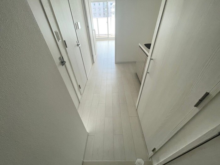 物件内観写真19　(廊下)