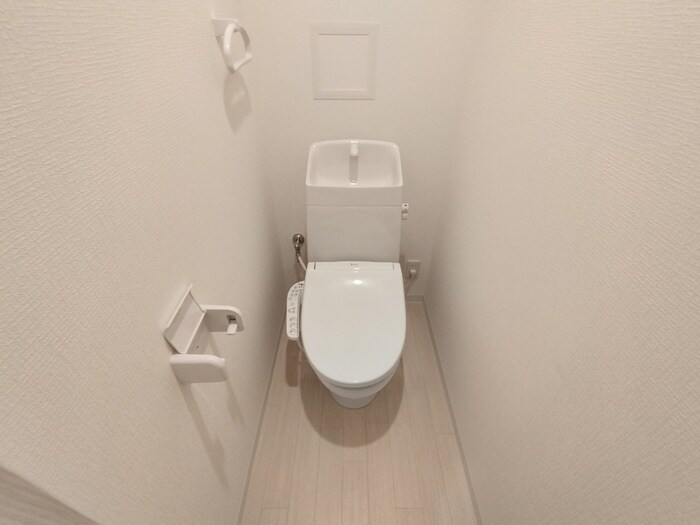 物件内観写真11　(トイレ)