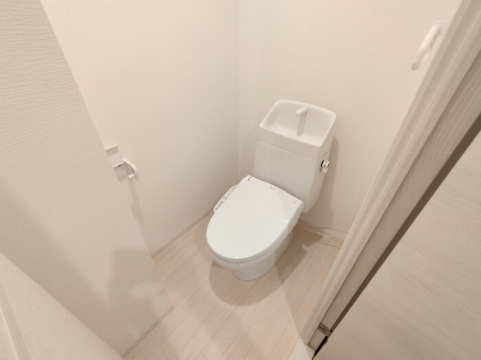 物件内観写真11　(トイレ)