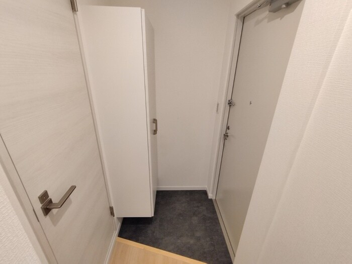 物件内観写真14　(玄関)