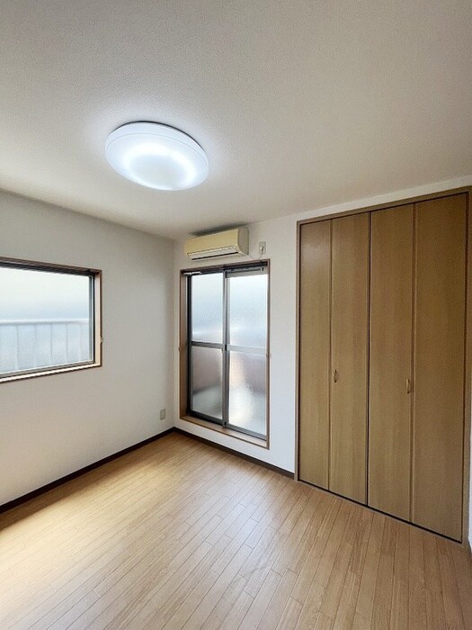 物件内観写真12　(居室)