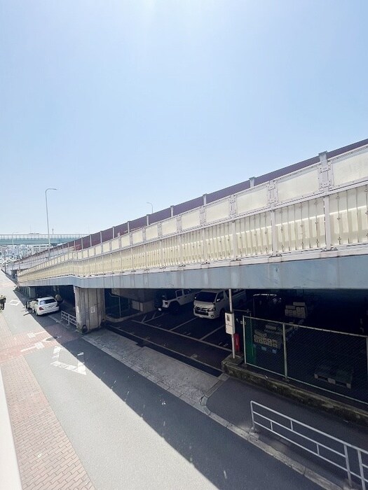 物件内観写真19　(室内からの展望)