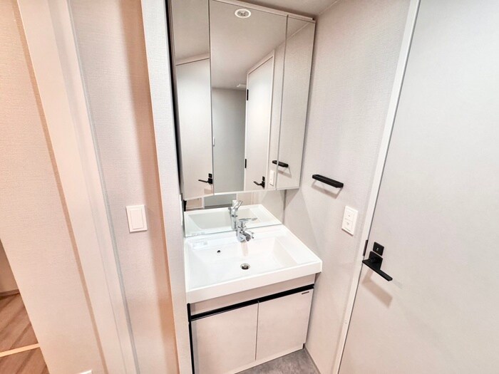 物件内観写真10　(洗面)