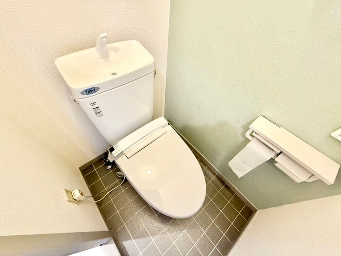 物件内観写真11　(トイレ)