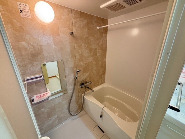 物件内観写真9　(バス／シャワールーム等)