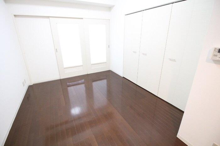 物件内観写真16　(居室)