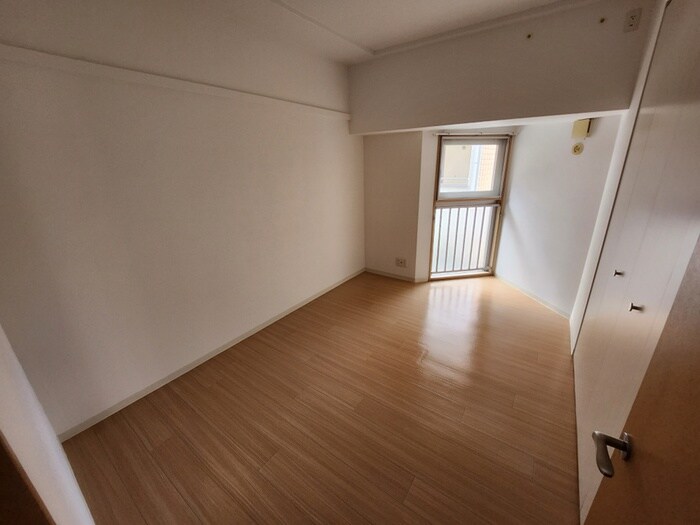 物件内観写真14　(居室)