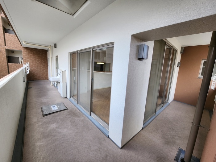 物件内観写真18　(ベランダ・バルコニー)