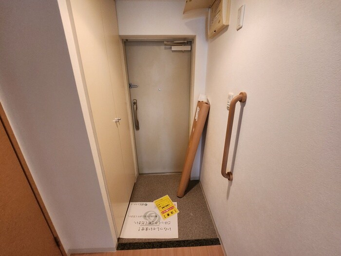 物件内観写真20　(玄関)