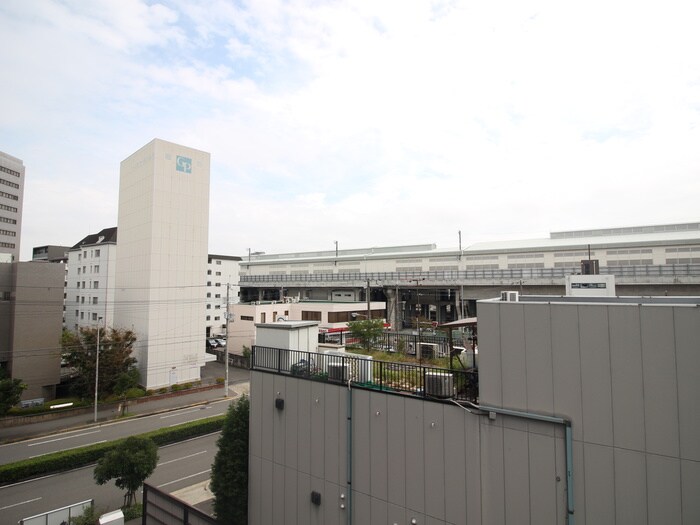 物件内観写真19　(室内からの展望)