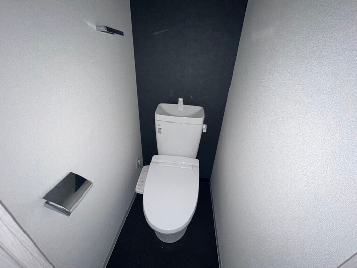 物件内観写真11　(トイレ)