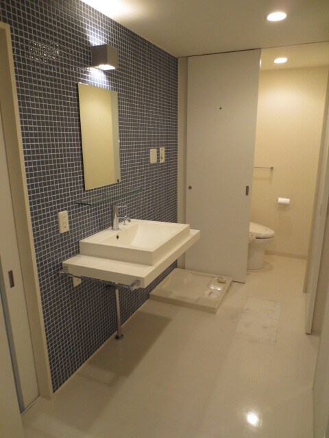 物件内観写真5　(洗面)