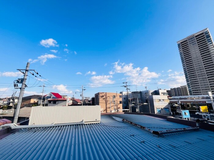 物件内観写真22　(室内からの展望)