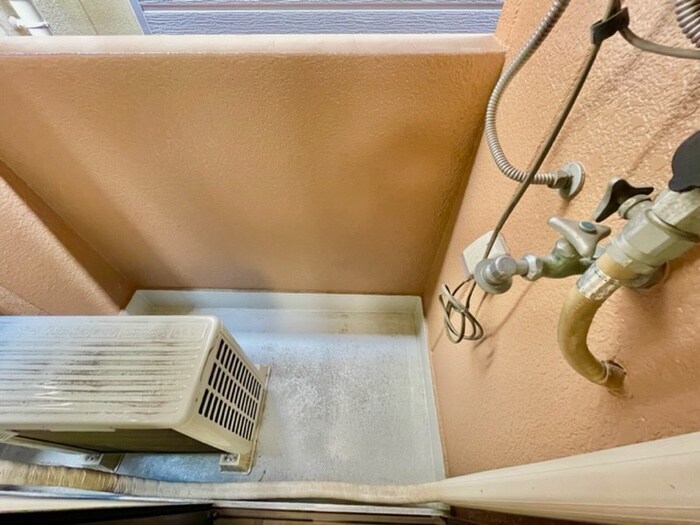 物件内観写真17　(洗濯機置場)