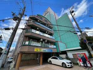エルロン２１外観写真