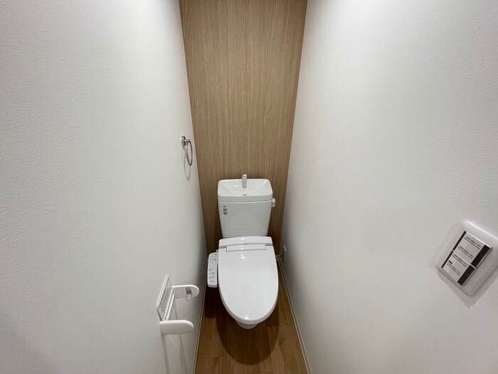 物件内観写真10　(トイレ)