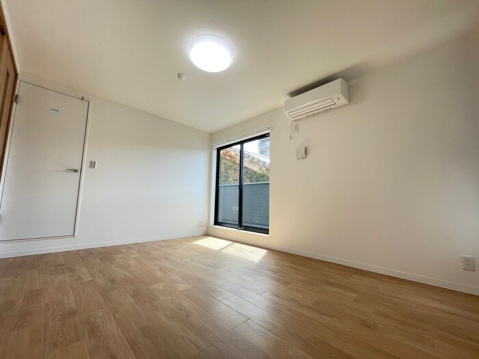 物件内観写真22　(居室)