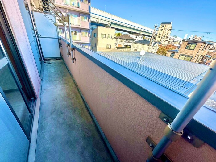 物件内観写真17　(ベランダ・バルコニー)