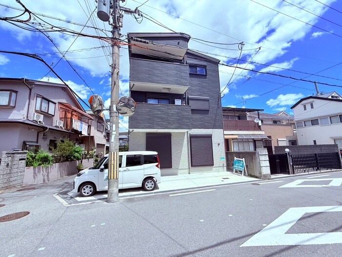 物件外観写真2　(外観写真)