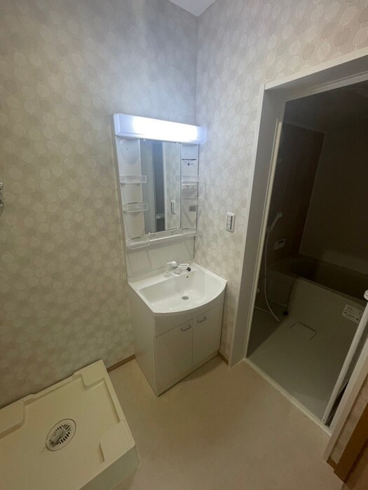 物件内観写真12　(洗面)