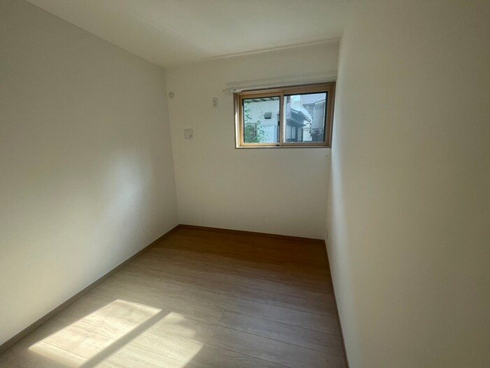 物件内観写真19　(居室)