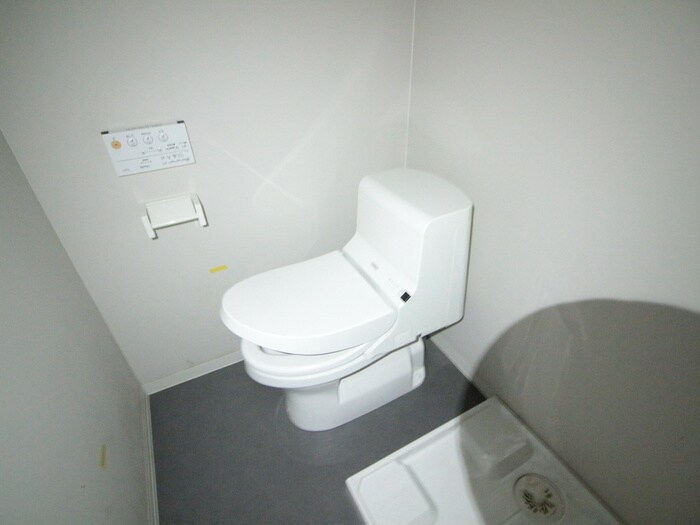 物件内観写真14　(トイレ)