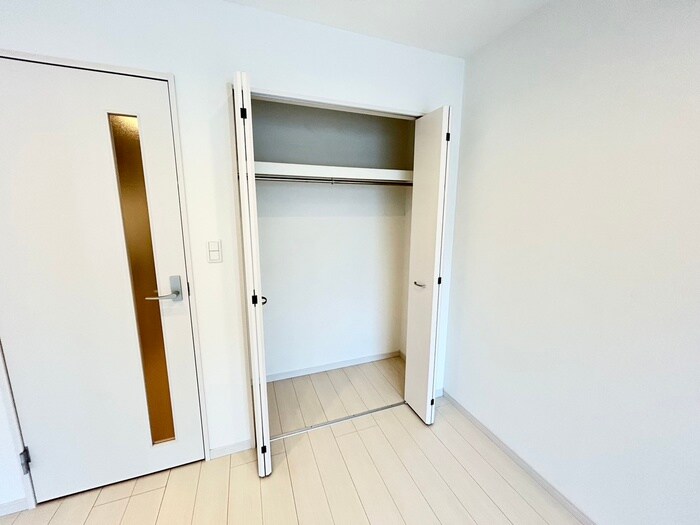 物件内観写真12　(収納)