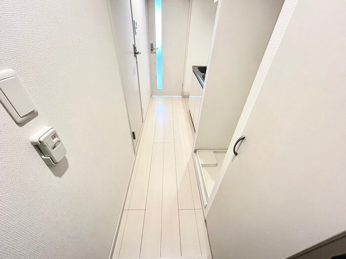物件内観写真17　(廊下)