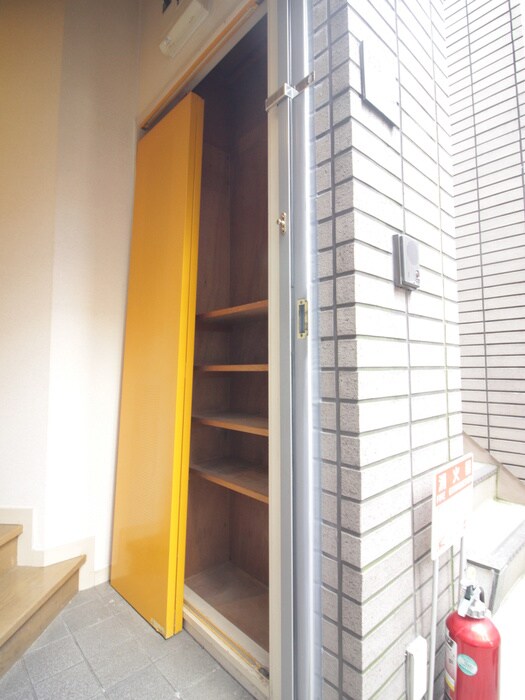 物件内観写真18　(靴箱)