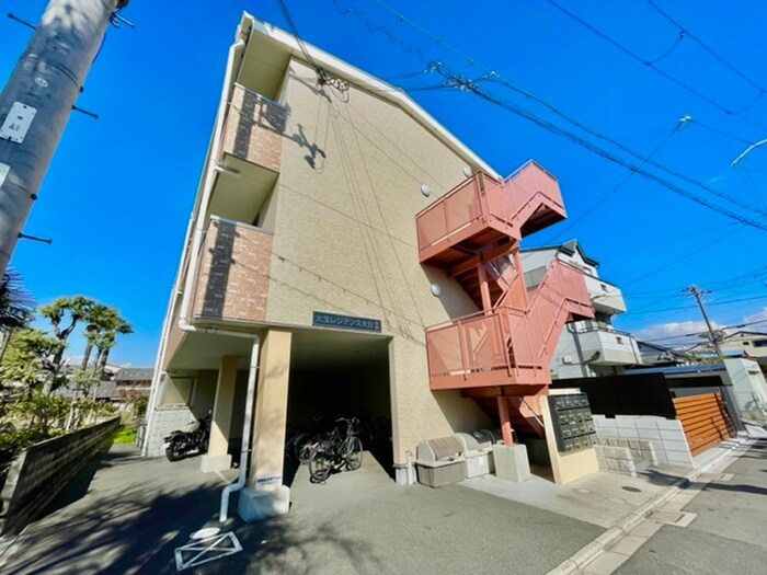 物件外観写真2　(外観写真)